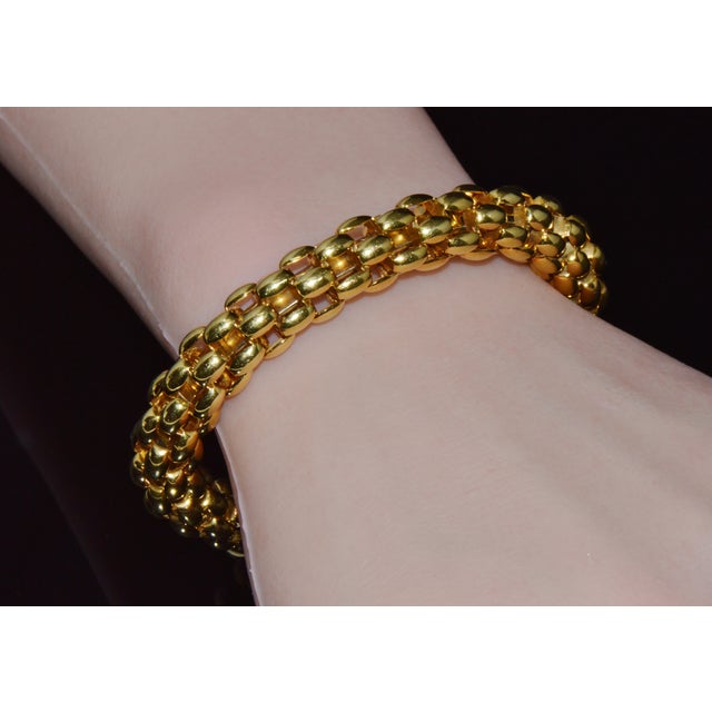 Early 21st Century Vintage Fope Flex It Solid 18k Gold Pearl Open Cuff Bangle Bracelet For Sale - Image 5 of 13