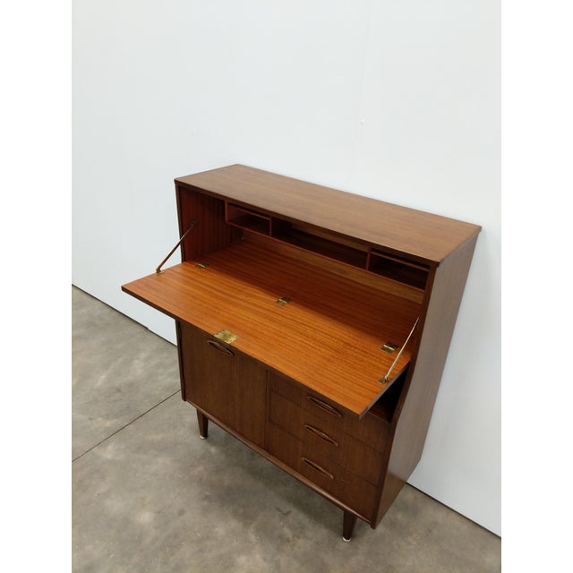 Wood Vintage Mid Century Modern Cabinet / Sideboard Attributed to Jentique For Sale - Image 7 of 8