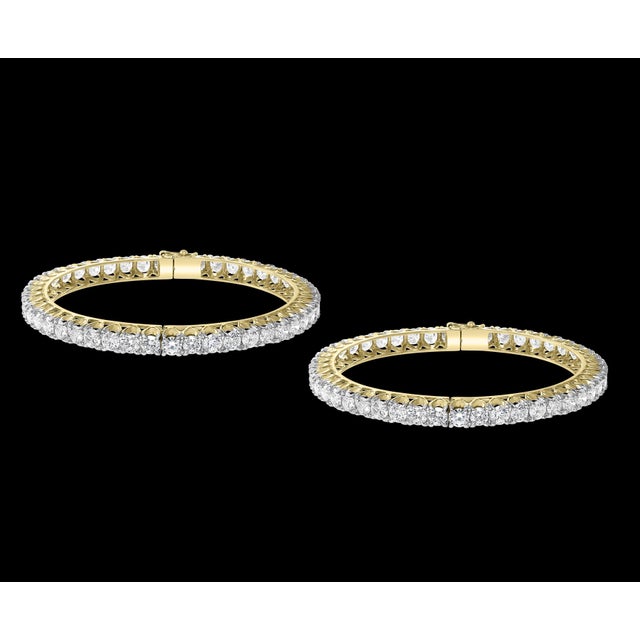 Contemporary 30 Pointer Each, 14 Ct Single Line Eternity 18 Kt Gold & Diamond Bangle, Single For Sale - Image 3 of 18