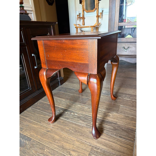Vintage Queen Anne Style One-Drawer End Table For Sale In Nashville - Image 6 of 10