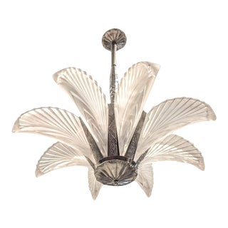 French Art Deco Eight Panels Feather Chandelier For Sale