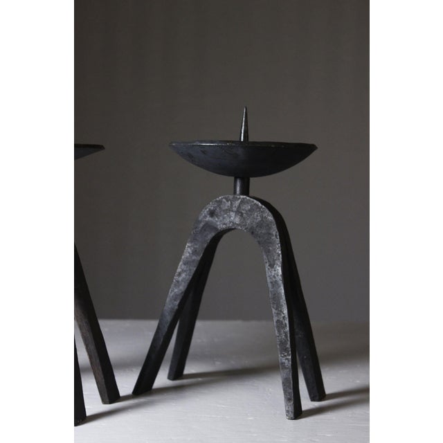 Mid-Century Modern French Brutalist Candleholders in Wrought Iron, Set of 2 For Sale - Image 4 of 15
