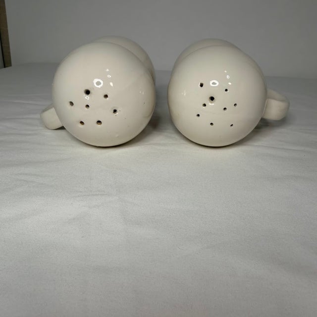 Cream Vintage 1970s Roses Mushroom Handles Salt Pepper Shakers Cottage Grannycore Retro - a Pair For Sale - Image 8 of 11