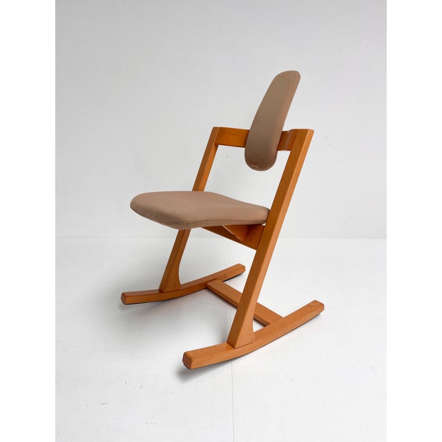 Mid-Century Modern Stokke Pendulum Balance Chair by Peter Opsvik, 1980s For Sale - Image 3 of 14