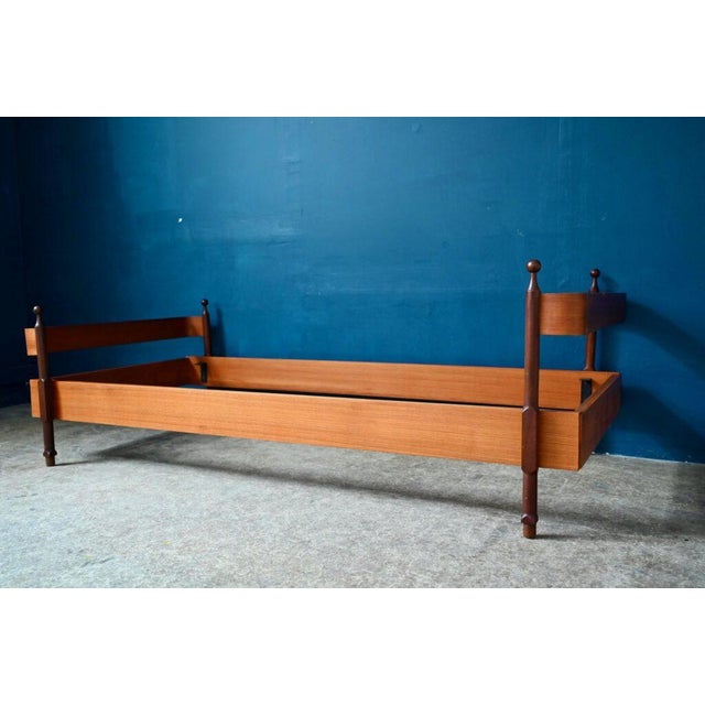 Mid-Century Modern Teak Single Bed attributed to Fratelli Proserpio, 1960s For Sale - Image 4 of 12
