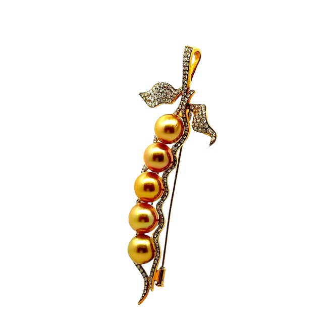 Metal Golden South Sea Pearl Diamond 18k Yellow Gold Pea Pod Brooch-Pendant For Sale - Image 7 of 8