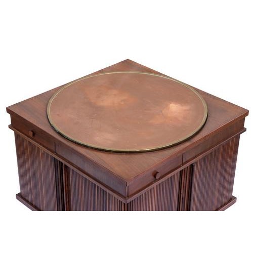 Rotating Storage Unit in Wood and Brass for Bernini, Italy, 1960s For Sale - Image 6 of 9