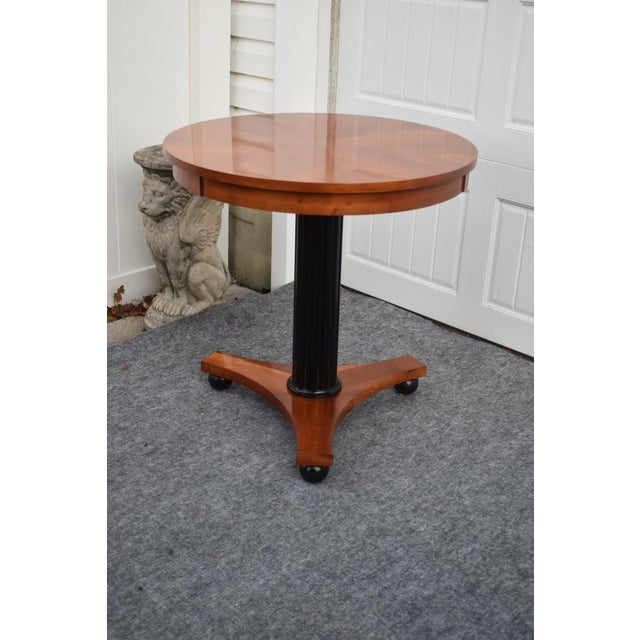 Ethan Allen Black Cherry Round Pedestal Accent Table Biedermeier Empire Style For Sale - Image 12 of 16