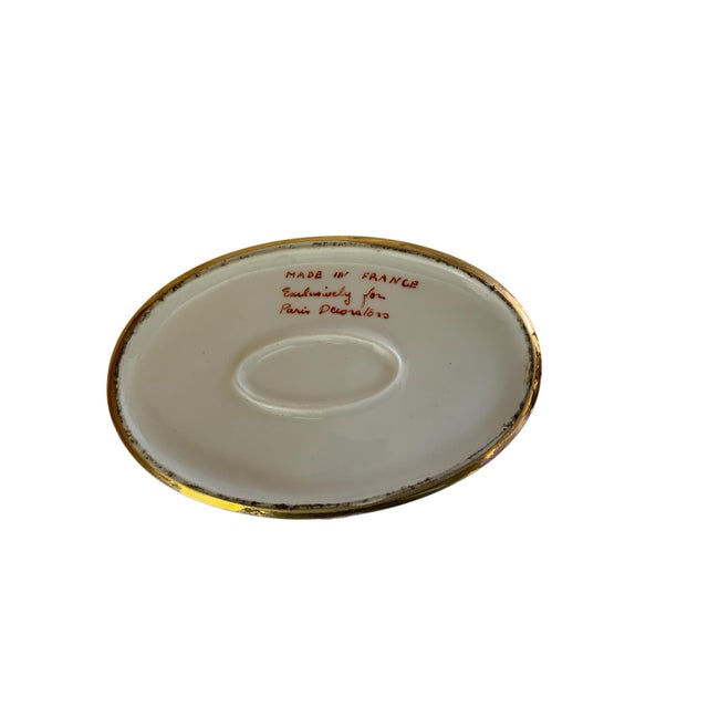 Pink Vintage French Large Porcelain Hinged Trinket Box Pink Gilt Floral Vanity Dish Exclusively for Paris Decorators France 1930s-1950s For Sale - Image 8 of 8