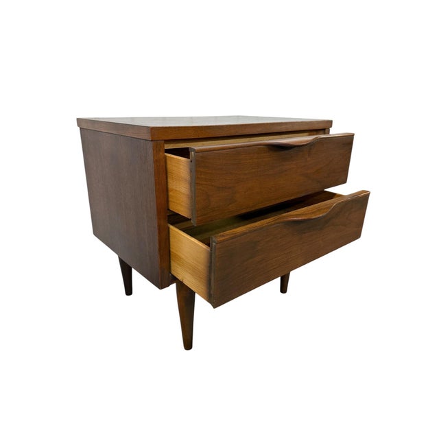Brown Mid-Century Modern Walnut Nightstands - Set of 2 For Sale - Image 8 of 8