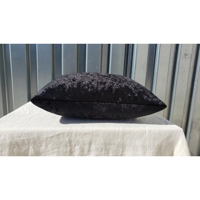 Osborne and Little Limpopo Fabric Pillow Cover Size: 20" x 20" Pillow cover only No welt Fabric Information: Manufacturer:...