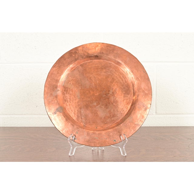 Roycroft Style Arts & Crafts Hammered Copper Charger Plate or Tray For Sale - Image 11 of 11