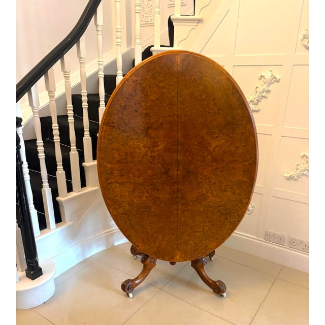 Antique Victorian Six-Seater Oval Tilt-Top Centre Dining Table in Burr Walnut, 1860 For Sale - Image 17 of 17