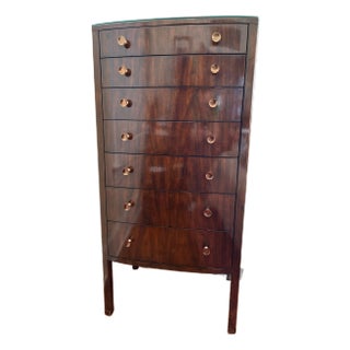 Henredon Transitional Mahogany Bowfront Lingerie Chest For Sale