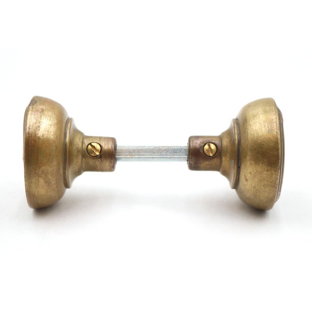 Traditional Pair of Vintage 2.187 In. Concentric Brass Passage Door Knobs For Sale - Image 3 of 5