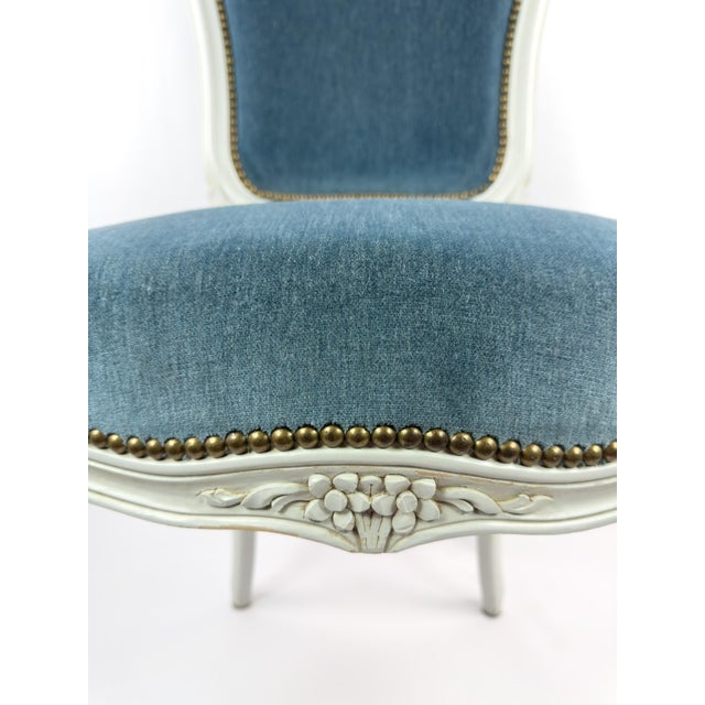 Late 20th Century Vintage Louis XV Style Painted Wood Chair With Blue Velvet Upholstery For Sale - Image 5 of 16