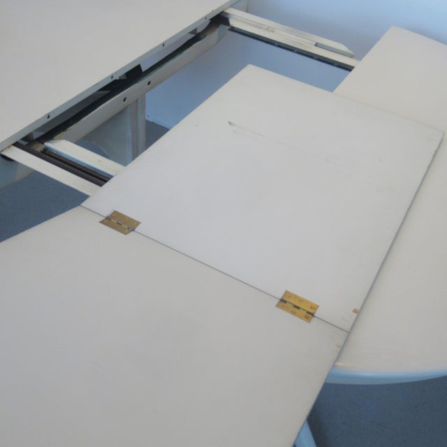 Round Extendable Dining Table, Denmark, 1960s For Sale - Image 9 of 18