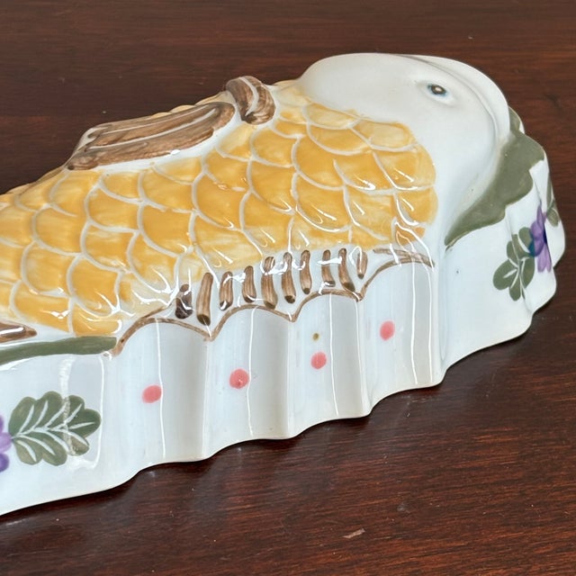 Mid-20th Century Decorative Ceramic Fish Mold Wall Hanging For Sale - Image 4 of 11