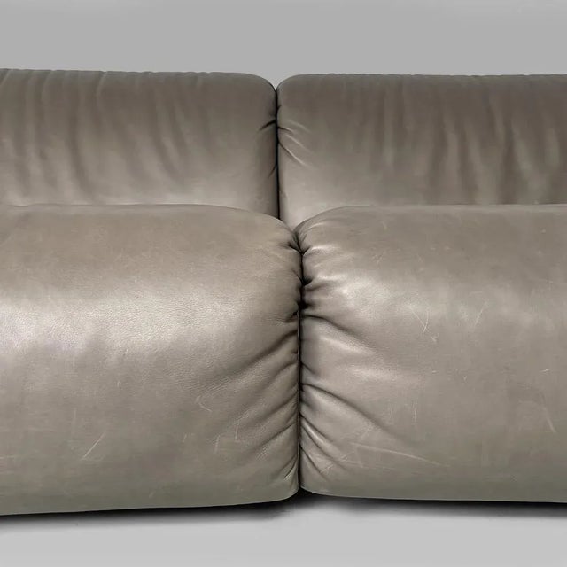 Postmodern Italian Gray Leather Piumotto Sofa from Busnelli, 2000s For Sale - Image 11 of 18