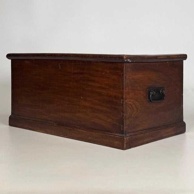 Antique 19th Century Victorian English Oak Blanket Box For Sale - Image 4 of 12