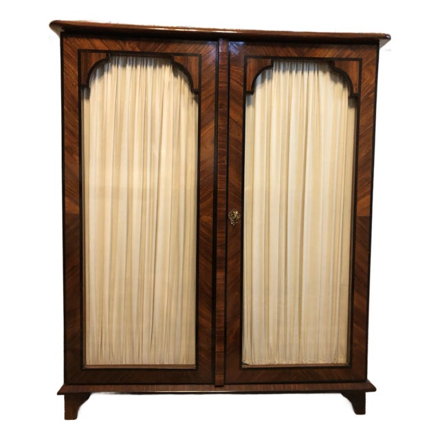 Antique French XVII Century Display Cabinet. For Sale