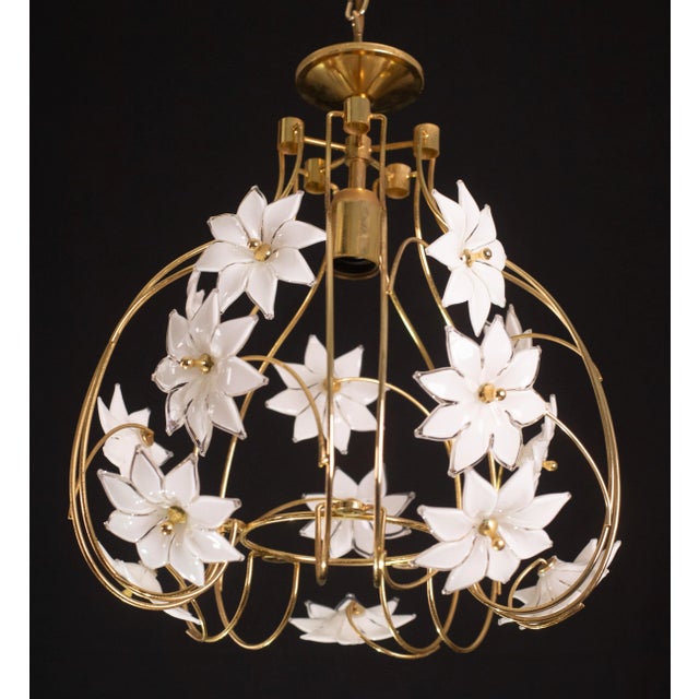 Vintage Murano Chandelier White Flowers, 1970 For Sale - Image 10 of 12