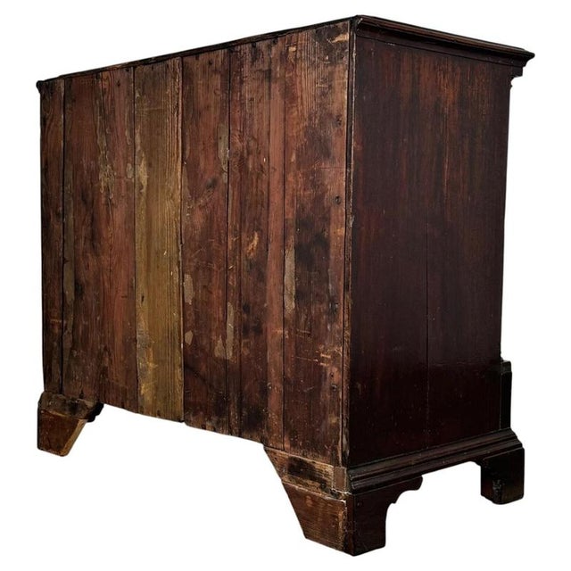 18th Century Georgian Mahogany Chest of Drawers For Sale - Image 10 of 12