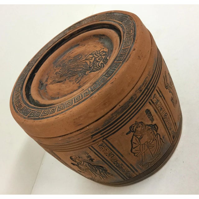 Chinoiserie Chinese 8 Immortals Covered Clay Box For Sale - Image 3 of 11