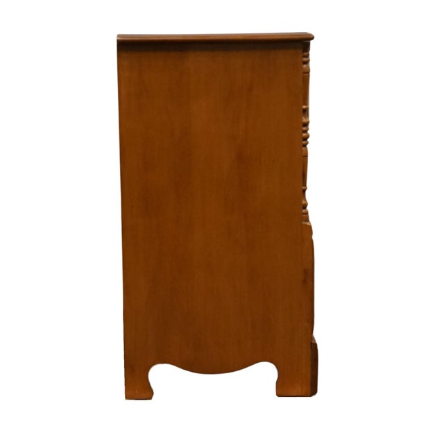 Ballman Cummings of Fort Smith, Ar Solid Maple Early American Colonial Style 44" Three Drawer Dresser For Sale - Image 10 of 12