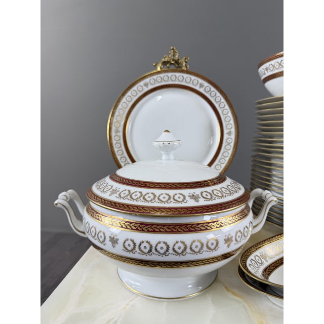 Porcelain Dinner Service by Leclaire, Limoges, 1950s, Set of 42 For Sale - Image 4 of 13