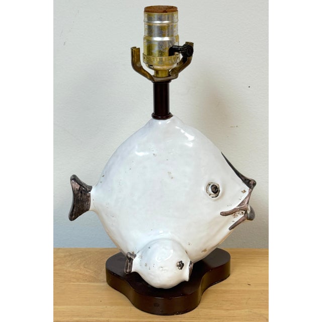 Mid-Century Italian Ceramic Fish Table Lamp (Small Model) by Ivo De Santis for Gli Etruschi, Florence, c. 1955–65 A...