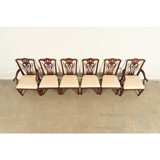 1980s Henredon Georgian Carved Mahogany Dining Chairs, Set of Six For Sale - Image 5 of 15