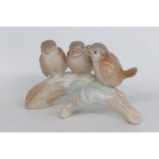 Brown Otagiri Three Birds Perched on Branch Porcelain Figurine Made in Japan 4965b For Sale - Image 8 of 13