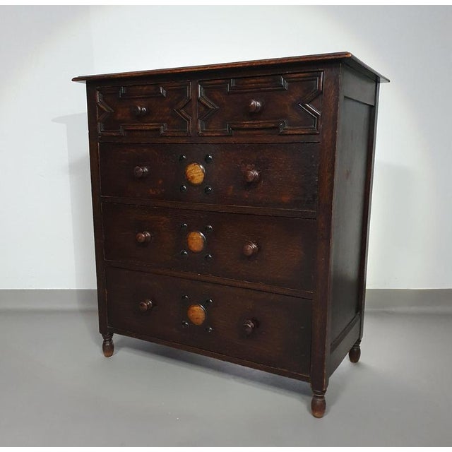 English Charles II Chest of Drawers in Oak For Sale - Image 4 of 18