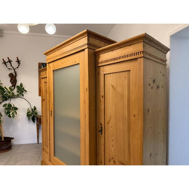 Gründerzeit 3-Piece Wardrobe in Softwood For Sale - Image 3 of 18