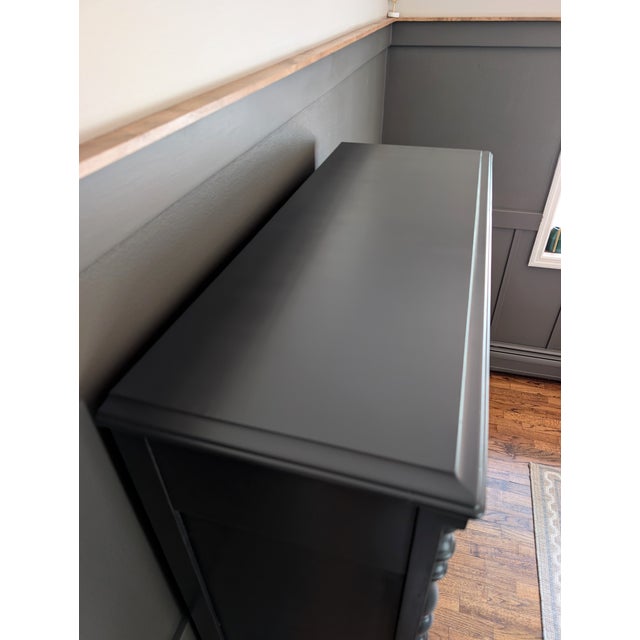 Early 20th Century Vintage 1930's Jacobean Walnut Hutch/China Cabinet For Sale - Image 5 of 15