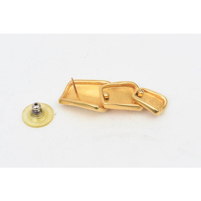 Gold Vintage Robert Lee Morris Gold Plated Sculptural Dangle Earrings, 1980's For Sale - Image 8 of 10