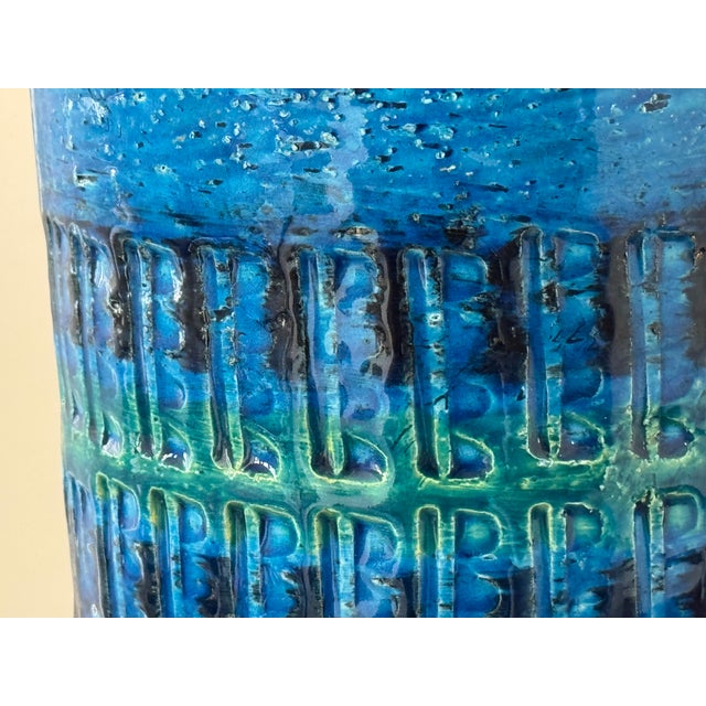 1960’s Aldo Londi Rimini Blu Vase for Bitossi For Sale - Image 11 of 15