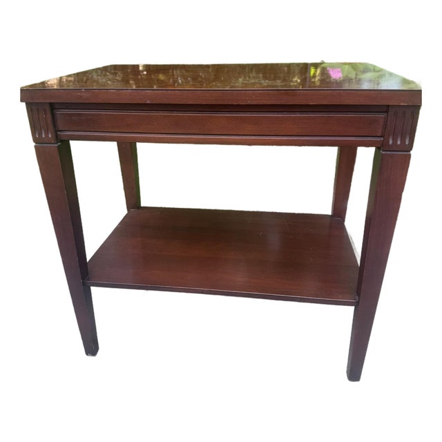 Mid-Century Mersman Mahogany End Table With Fluted Corner Blocks For Sale