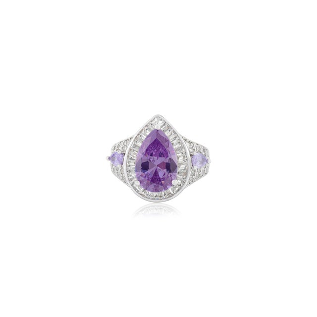 Art Deco Pear Cut Zirconia Cluster Bold Ring Crafted in Sterling Silver - Size 7 For Sale - Image 3 of 11