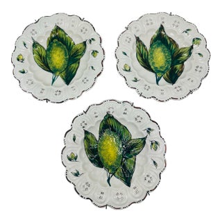 Vintage Set of Three Italian Decorative Plates For Sale