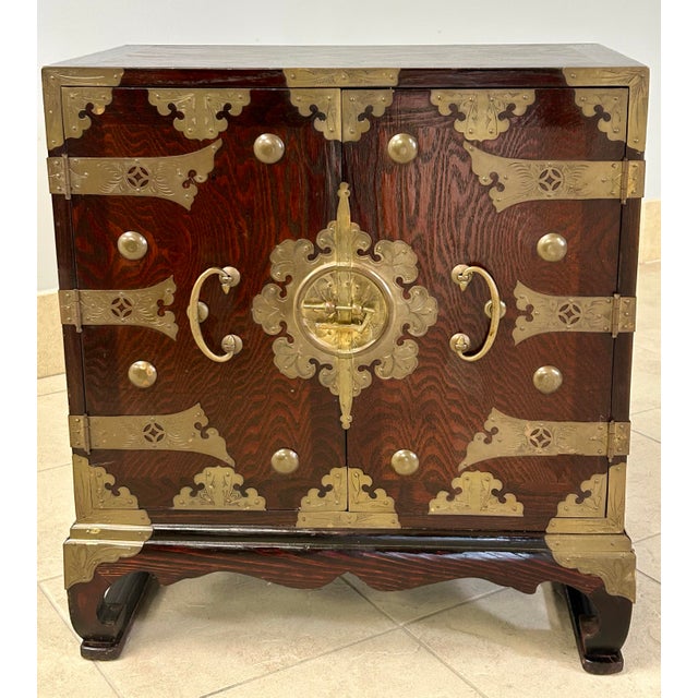 Late 20th Century Walnut Campaign Chest For Sale - Image 4 of 7