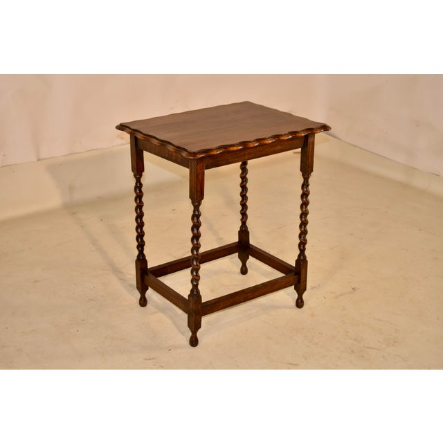 English Oak Side Table, Circa 1900 For Sale In Greensboro - Image 6 of 7