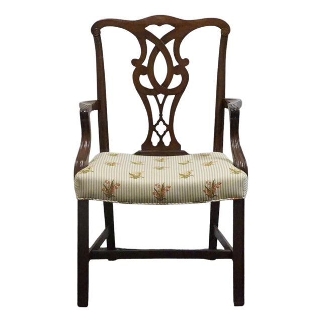 High End Solid Mahogany Traditional Chippendale Style Dining Arm Chair For Sale