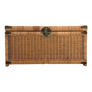 1970s Chinoiserie Handwoven Wicker Trunk or Blanket Chest With Brass Hardware For Sale