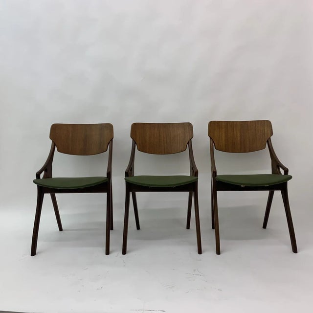 Danish Dining Chairs by Arne Hovmand Olsen, 1950s, Set of 3 For Sale - Image 13 of 18