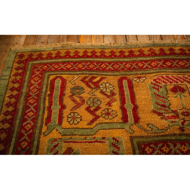1890s Red Field Medallion Knotted Wool Antique Oushak Turkish Decorative Rug For Sale In New York - Image 6 of 9