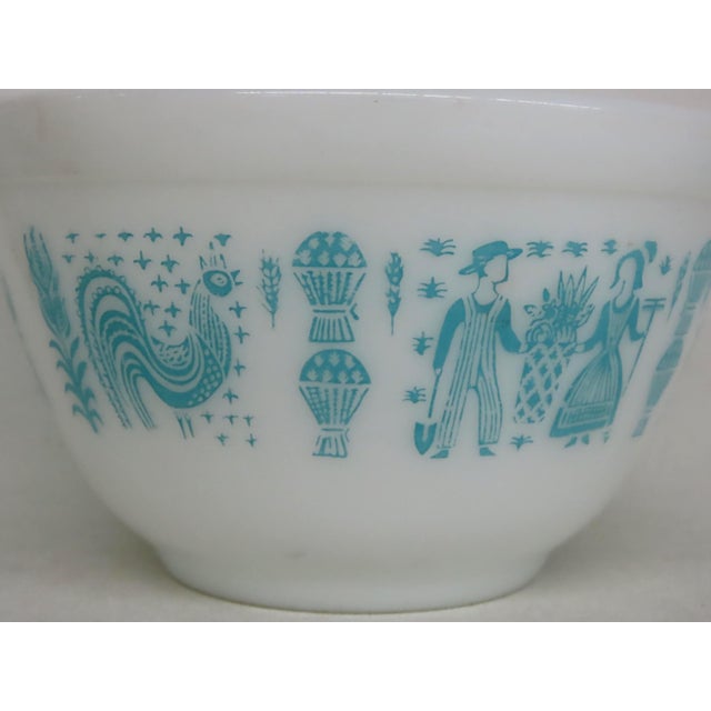 Mid Century Pyrex Amish Butterprint Mixing Bowl Farmhouse 4670b For Sale - Image 11 of 16