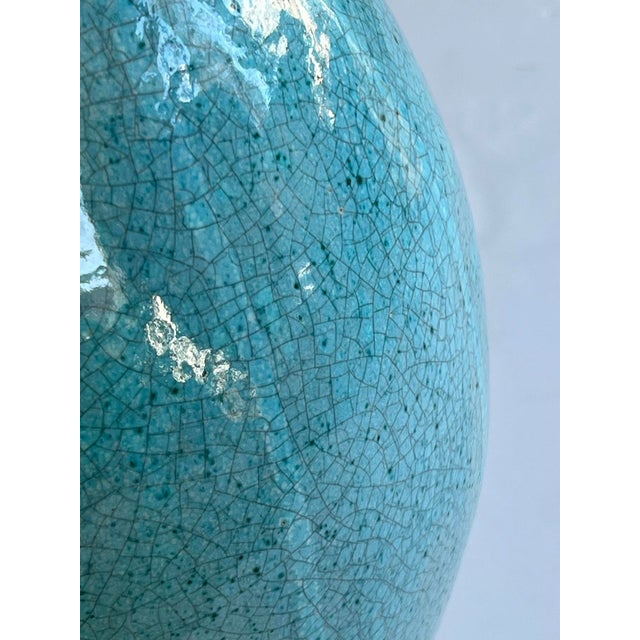 Ceramic Large Jaru of California Ceramic Vase With Cerulean Blue Crackle Glaze For Sale - Image 7 of 9