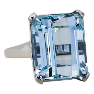Late 20th Century Large Aquamarine Ring, Size 5 For Sale